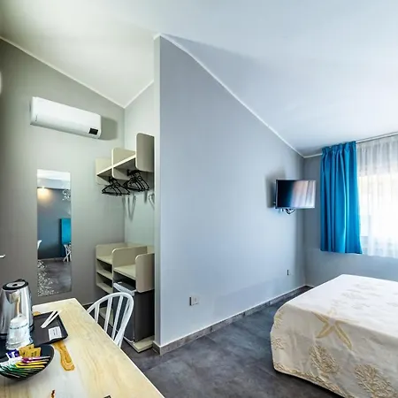 Relais Il Corallo 4* פורטו סן פאולו